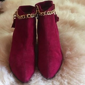 Burgundy suede bootie